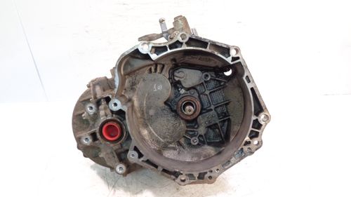 Getriebe Schaltgetriebe für Opel Vauxhall 1,7 CDTI A17DTS M32 55566357 55582215
