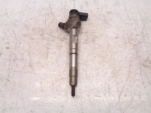 Injektor Einspritzdüse für Audi A4 A5 Q5 2,0 TDI DETA DET 04L130277P 0445118556