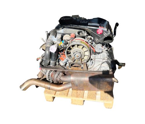 Motor für Porsche 911 Turbo 3,3 Benzin M930.66 930.66 93066 93010022000