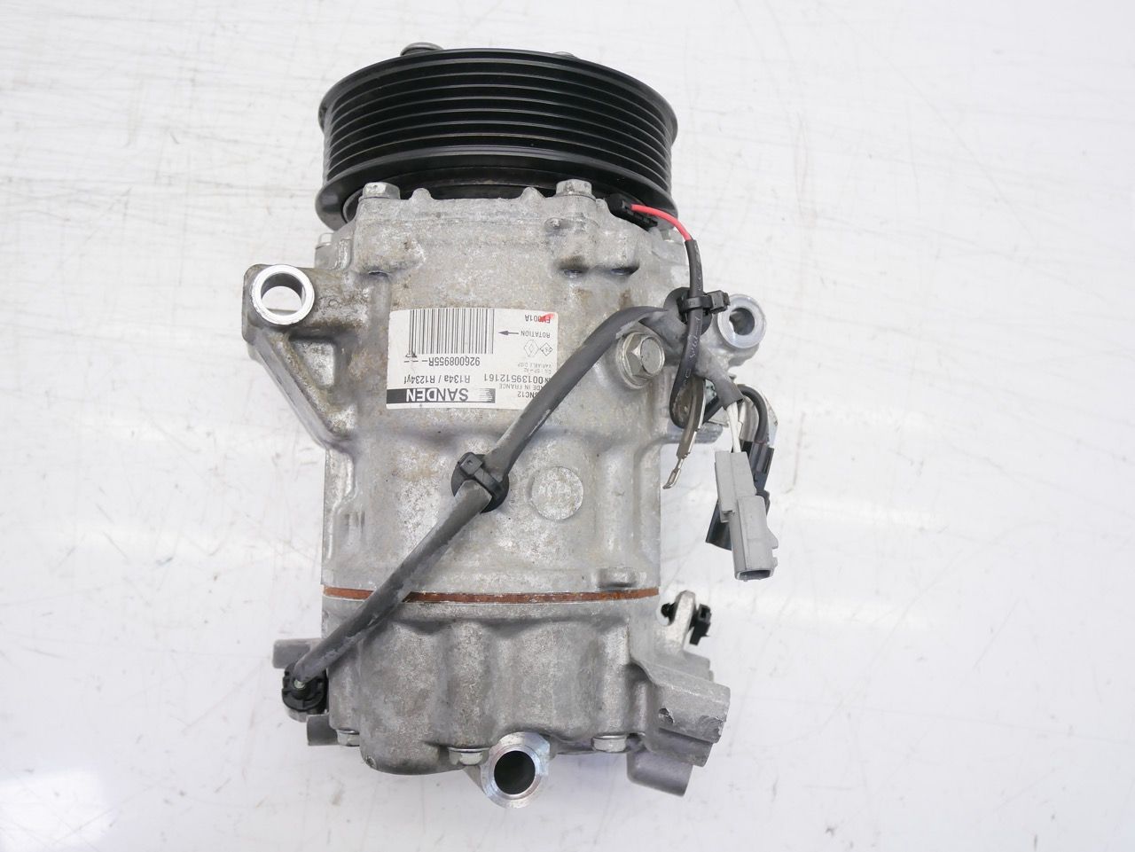 Klimakompressor für Nissan Juke F16 1,0 HR10DDT HRA0 926008955R  