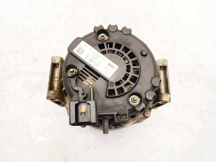 Lichtmaschine für Mercedes Benz 3,0 43 AMG M276.823 276.823 