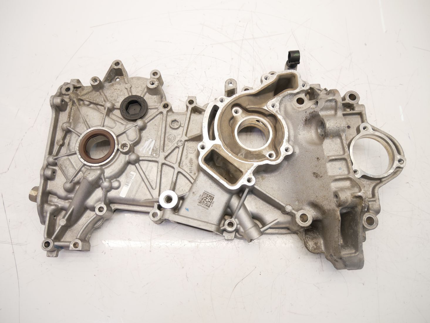 Ölpumpe Stirndeckel für Fiat Lancia Panda 500 1,0 Mild Hybrid 