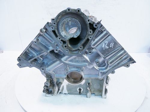 Motorblock Defekt für Porsche Cayenne 4,5 V8 Turbo S M48.50 M48 9481011186R