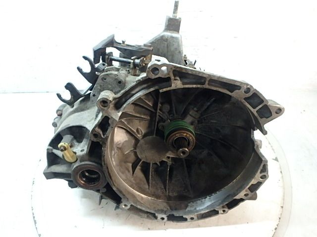 Getriebe Schaltgetriebe Ford Mondeo III 3 B5 B4 1,8 16V Benzin CHBA IS7R-7F096