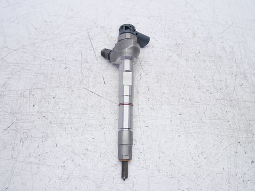 Injektor Einspritzdüse für Audi A4 A5 Q5 2,0 TDI DETA DET 0445110556 04L130277P