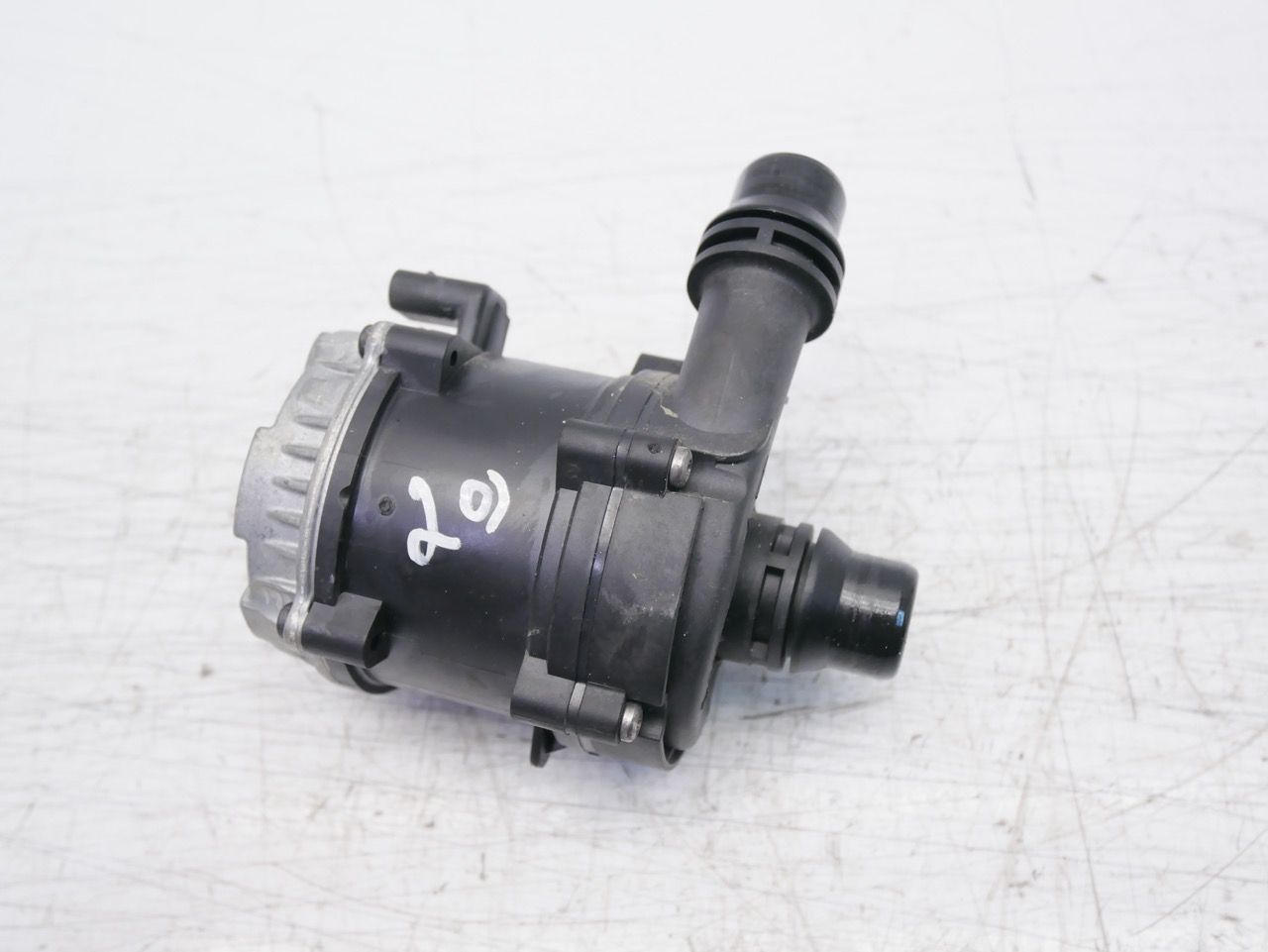 Échangeur Air-air (Ladeluftkühler) Pour BMW Série 7 G11 750d - Réf. 1301003700/3801