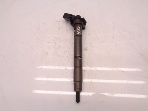 Injektor Einspritzdüse für VW Amarok S1B 3,0 TDI DDXE DDX 0445117084 059130277FC